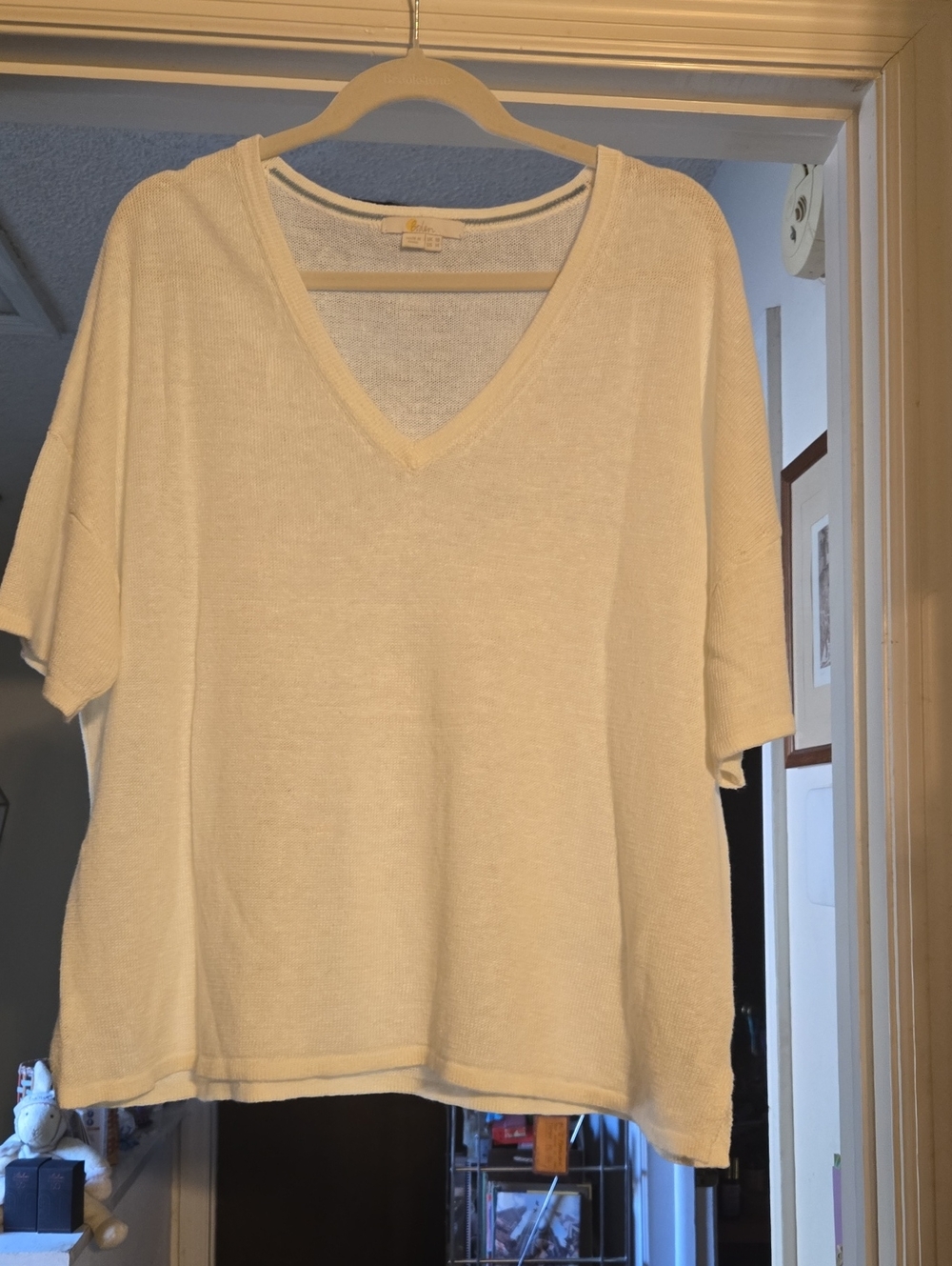 Boden Cream V-Neck Short Sleeve Knit Top 100% Linen
